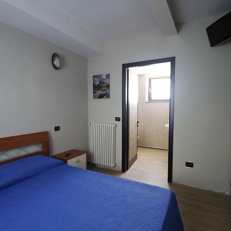 La Casa Del Lago Sirmione Exterior foto