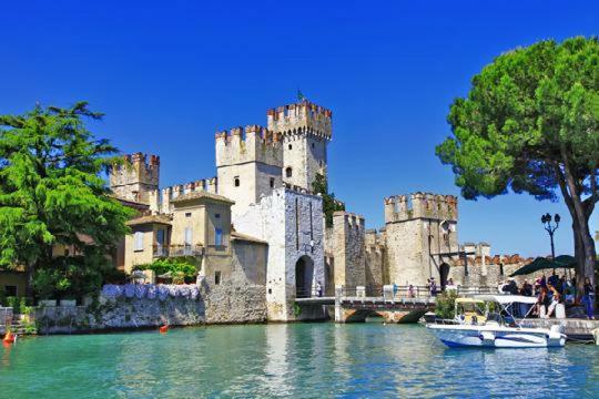 La Casa Del Lago Sirmione Exterior foto